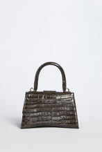 Load image into Gallery viewer, BOXY TOP-HANDLE BAG IN FAUX CROCODILE LEATHER