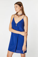Load image into Gallery viewer, CREPE DE CHINE MIDI DRESS WITH METAL CLIP IN THE MIDDLE
