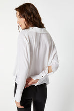 Load image into Gallery viewer, CREPE DE CHINE BOXY SHIRT WITH GOLD BUTTONS