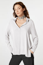 Load image into Gallery viewer, CREPE DE CHINE SHIRT WITH GOLD BUTTONS