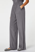 Load image into Gallery viewer, CRÊPE DE CHINE WIDE LEG PANTS