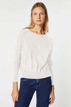 Load image into Gallery viewer, CROPPED CREW NECK SWEATER