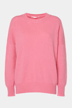Load image into Gallery viewer, BOXY CREW-NECK JUMPER IN CHUNKY CASHMERE