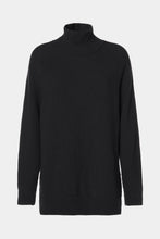 Load image into Gallery viewer, CHUNKY CASHMERE KNIT SWEATER WITH GOLD ZIPPER AT THE HEM