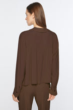 Load image into Gallery viewer, CRÊPE DE CHINE V-NECK BOXY SHIRT