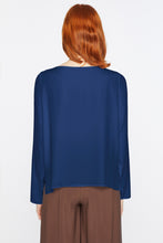 Load image into Gallery viewer, CRÊPE DE CHINE ROUND-NECK TOP