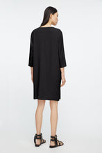 Load image into Gallery viewer, CRÊPE DE CHINE TUNIC