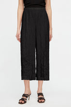 Load image into Gallery viewer, CRINKLE CREPE CULOTTES 44 / BLACK