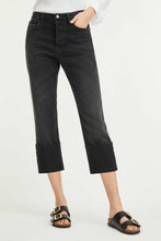 Load image into Gallery viewer, BLACK DENIM ROLLED-CUFF JEANS