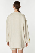 Load image into Gallery viewer, DESTRUCTURED LINEN BLAZER OVER