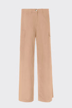 Load image into Gallery viewer, CARGO PANTS IN COTTON GABERDINE WITH BIG SIDE POCKETS