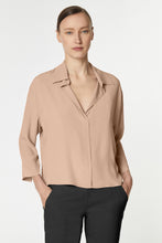 Load image into Gallery viewer, BOXY V-NECK COLLARED SHIRT IN CRÊPE DE CHINE WITH Ÿ SLEEVES