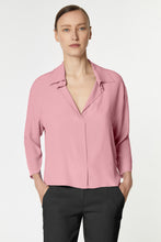 Load image into Gallery viewer, BOXY V-NECK COLLARED SHIRT IN CRÊPE DE CHINE WITH Ÿ SLEEVES