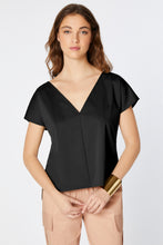 Load image into Gallery viewer, BOXY TOP IN STRETCHY COTTON POPLIN WITH DOUBLE V NECK