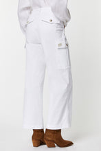 Load image into Gallery viewer, CARGO PANTS IN DENIM-LOOK STRETCHY COTTON GABERDINE