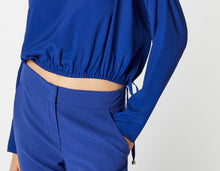 Load image into Gallery viewer, CROPPED DRAWSTRING BLOUSE IN CREPE DE CHINE