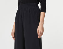 Load image into Gallery viewer, CRÊPE DE CHINE CULOTTES