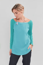 Load image into Gallery viewer, Contrasting fabric t-shirt 46 / SAGE
