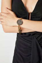 Load image into Gallery viewer, GOLD METAL BRACELET WITH OVERSIZED SILVER COIN
