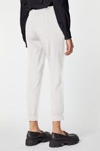 Load image into Gallery viewer, DRAINPIPE PANTS IN STRETCHY CREPE GABARDINE
