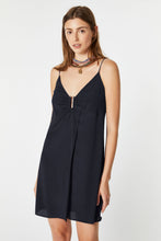 Load image into Gallery viewer, CREPE DE CHINE MIDI DRESS WITH METAL CLIP IN THE MIDDLE
