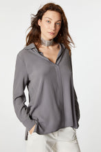 Load image into Gallery viewer, CREPE DE CHINE SHIRT WITH GOLD BUTTONS
