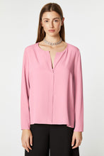 Load image into Gallery viewer, BLOUSE WITH FRONT PLEAT
