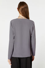 Load image into Gallery viewer, BLOUSE WITH FRONT PLEAT
