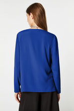 Load image into Gallery viewer, BLOUSE WITH FRONT PLEAT
