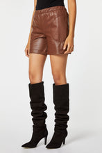 Load image into Gallery viewer, FAUX LEATHER LOOSE-FIT BERMUDA SHORTS
