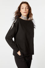 Load image into Gallery viewer, BOXY SWEATSHIRT WITH FEATHERS AND RHINESTONES
