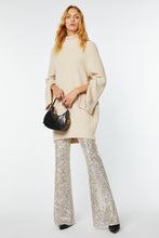 Load image into Gallery viewer, FLARED SEQUIN PANTS

