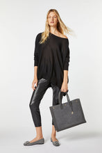 Load image into Gallery viewer, DRAPED SWEATER
