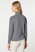 Load image into Gallery viewer, BASIC STRETCHY ROLL-NECK TOP
