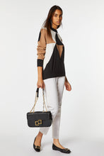 Load image into Gallery viewer, CHUNKY KNIT CREW-NECK SWEATER WITH COLOR-BLOCK DETAILS
