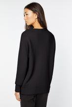 Load image into Gallery viewer, CHUNKY KNIT CREW-NECK SWEATER
