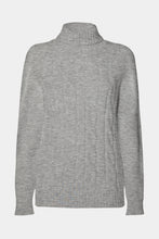 Load image into Gallery viewer, CHUNKY CABLE-KNIT TURTLENECK SWEATER
