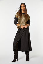 Load image into Gallery viewer, CHUNKY KNIT SWEATER WITH METALLIC COATING
