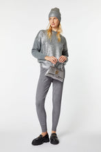 Load image into Gallery viewer, CHUNKY KNIT SWEATER WITH METALLIC COATING

