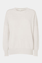 Load image into Gallery viewer, BOXY CREW-NECK JUMPER IN CHUNKY CASHMERE
