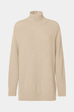 Load image into Gallery viewer, CHUNKY CASHMERE KNIT SWEATER WITH GOLD ZIPPER AT THE HEM
