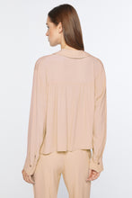 Load image into Gallery viewer, CRÊPE DE CHINE V-NECK BOXY SHIRT
