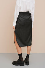 Load image into Gallery viewer, CALF-LENGTH SKIRT IN HERRINGBONE WOOL WITH SIDE SPLIT
