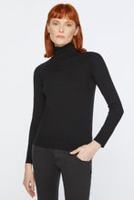 Load image into Gallery viewer, BASIC STRETCHY TURTLENECK SWEATER 
