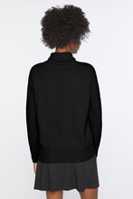 Load image into Gallery viewer, CHUNKY WOOL TURTLENECK SWEATER 
