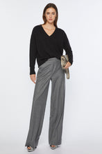 Load image into Gallery viewer, CHUNKY WOOL V-NECK SWEATER
