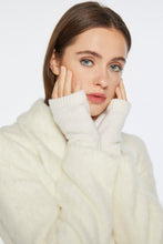 Load image into Gallery viewer, FINGERLESS GLOVES IN CHUNKY WOOL AND CASHMERE 
