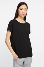 Load image into Gallery viewer, BASIC T-SHIRT IN LIGHT JERSEY
