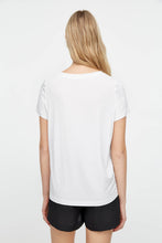 Load image into Gallery viewer, BASIC T-SHIRT IN LIGHT JERSEY
