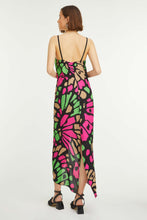 Load image into Gallery viewer, BUTTERFLY PRINT GATHERED SLIP DRESS
